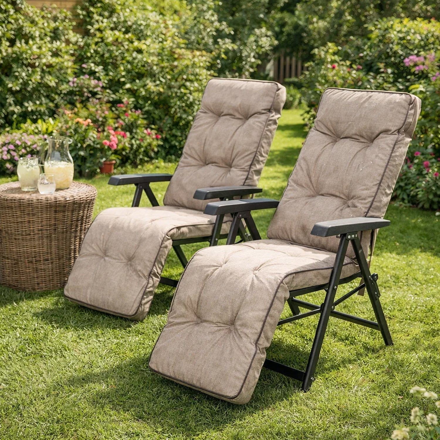 MILLYBO Gartenstuhlauflage Sitzkissen für Liegestühle mit Fußstütze ILONA - Beige