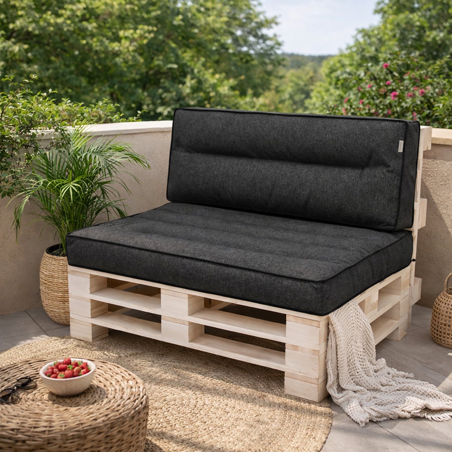 MILLYBO Palettenkissen Rückenlehne 120x40 cm TOMEK – Outdoor Gartenkissen - Schwarz