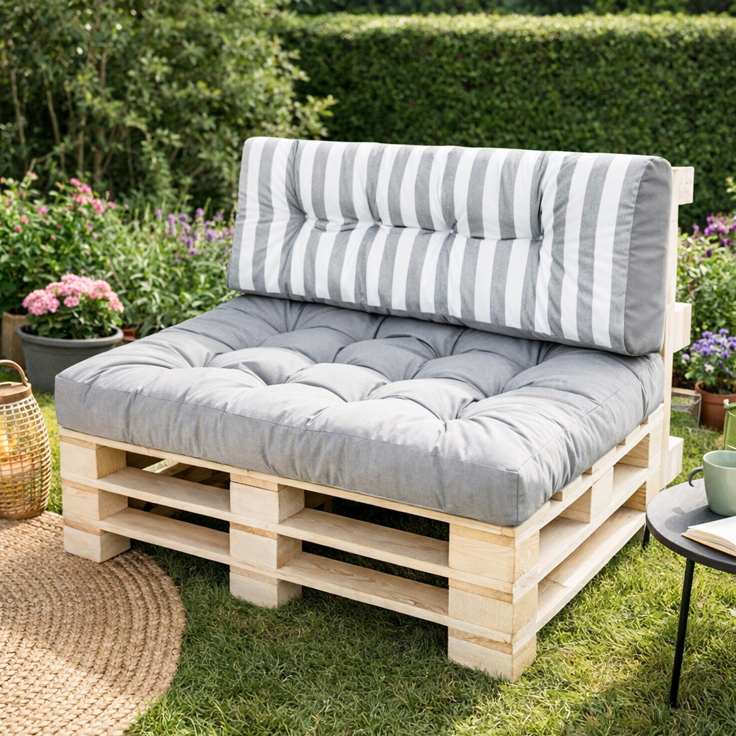 MILLYBO Palettenkissen Rückenlehne 120x40 cm LEO – Outdoor Gartenkissen - Hellgrau/weiße Streifen