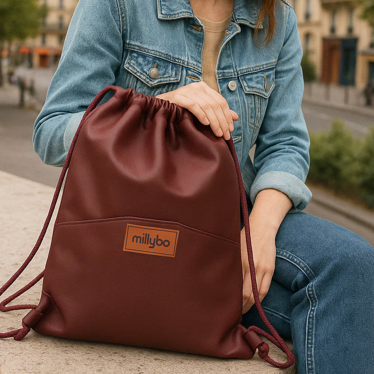 MILLYBO SACCO ECO Turnbeutel aus Kunstleder – Eleganter Beutelrucksack Bordeaux