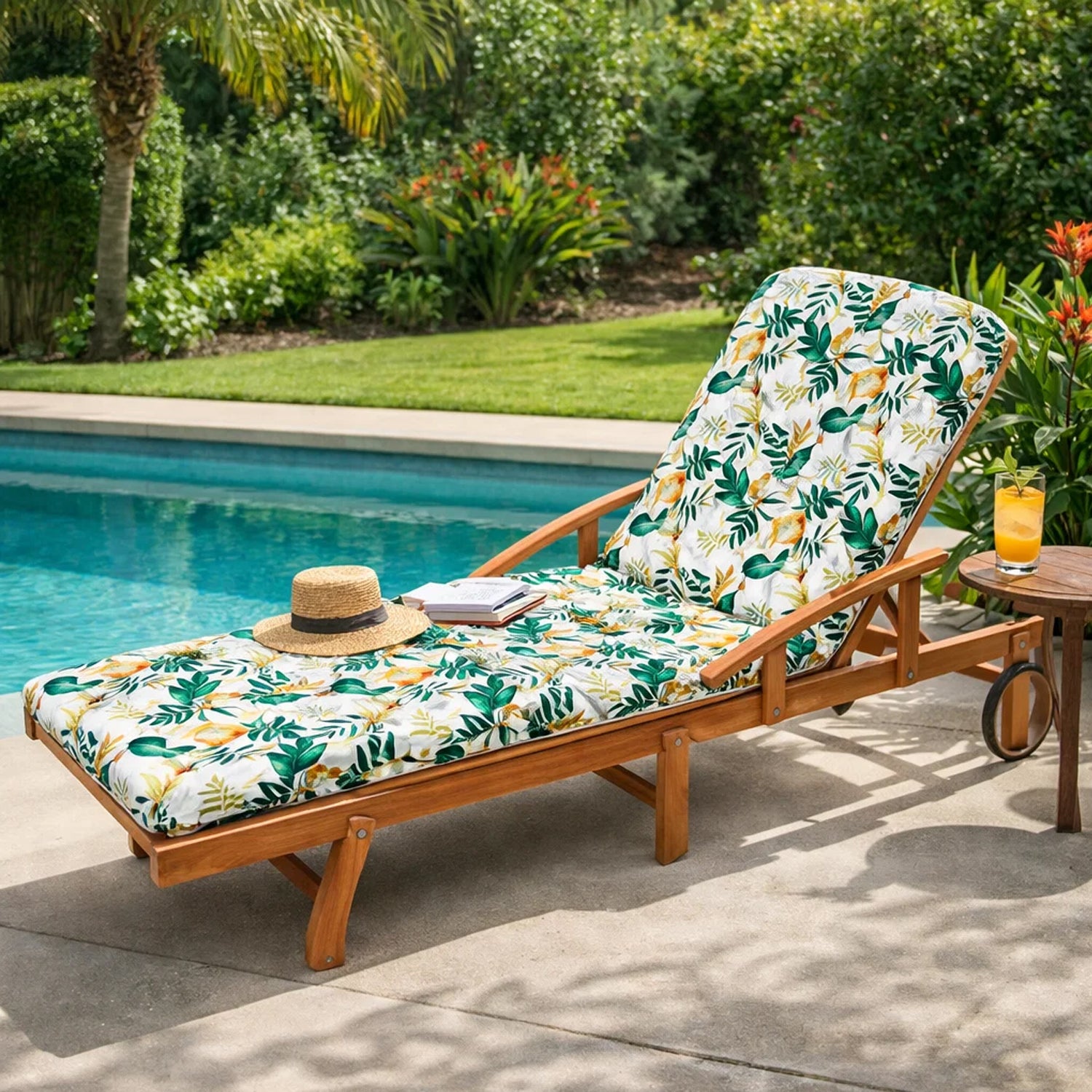 MILLYBO Kissen für Strand- & Gartenliegestühle  Liegestühle AMELIA - Weiße Blumen