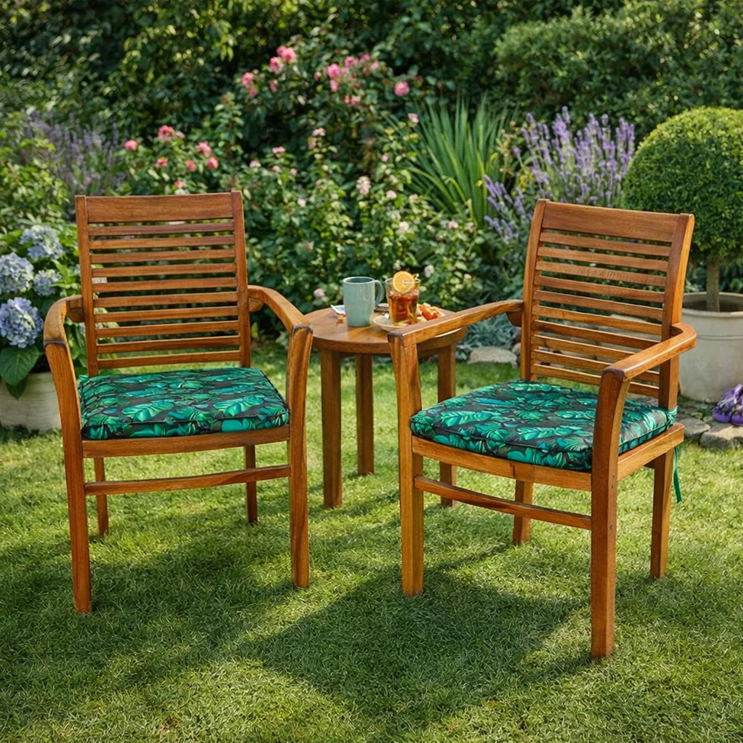 MILLYBO Gartenstuhlauflage – Sitzkissen für Gartenstühle & Balkonmöbel ADA - Blaues Blätter